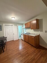 231 Main St in Brandenburg, KY - Foto de edificio - Building Photo