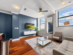 1433 N 5th St-Unit -ID1055937P in Philadelphia, PA - Building Photo - Building Photo