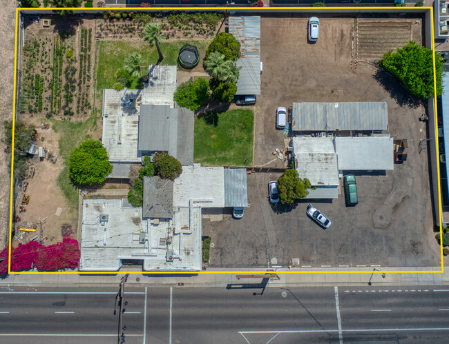 2423 Apache in Tempe, AZ - Building Photo - Building Photo