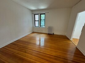 1404 Commonwealth Ave, Unit 12 in Boston, MA - Building Photo