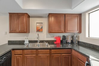 885 N Granite Reef Rd in Scottsdale, AZ - Building Photo - Building Photo
