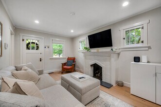 1131 S Elizabeth St in Denver, CO - Foto de edificio - Building Photo