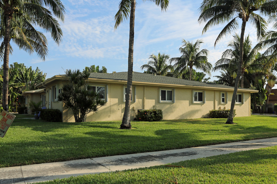 661 Hastings St in Boca Raton, FL - Building Photo