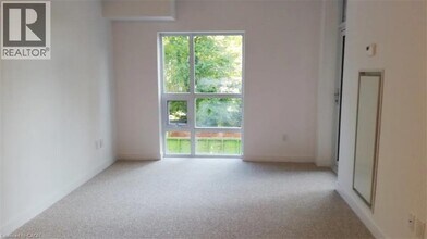 81 Robinson St in Hamilton, ON - Building Photo - Building Photo