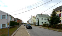 39 Webster St in Pawtucket, RI - Foto de edificio - Building Photo