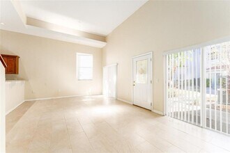 9515 Citrus Glen Pl in Tampa, FL - Building Photo - Building Photo