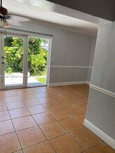2225 SW 21st Ter in Miami, FL - Building Photo - Building Photo