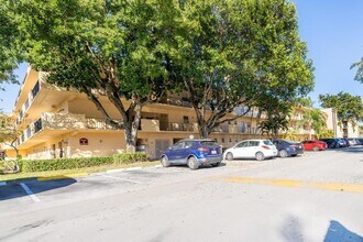 151 Berkley Rd in Hollywood, FL - Building Photo - Building Photo