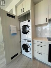 5 Quarrington Ln in Toronto, ON - Building Photo - Building Photo