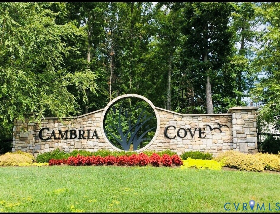 16043 Cambria Cove Blvd in Midlothian, VA - Building Photo