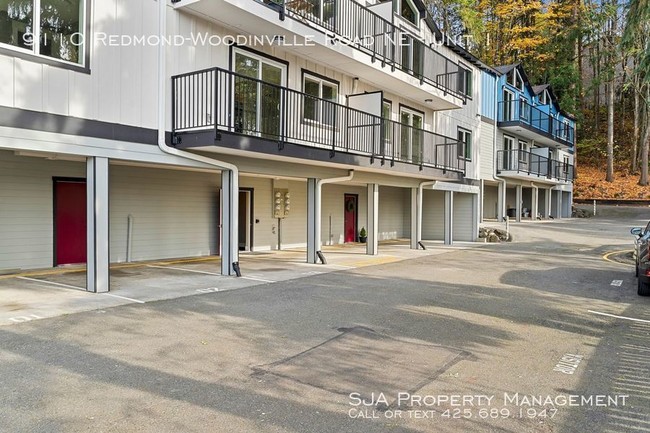 9110 Redmond-Woodinville Rd NE-Unit -Unit 1 in Redmond, WA - Building Photo - Building Photo