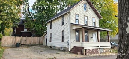 1258 Minerva Ct NW in Canton, OH - Building Photo - Building Photo