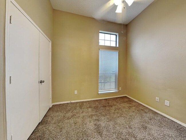 1812 Geary St in Garland, TX - Building Photo - Building Photo