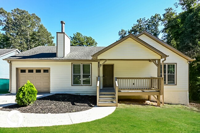 property at 402 Hawthorne Cir