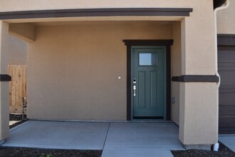 4624 Athena Dr in Merced, CA - Building Photo - Building Photo