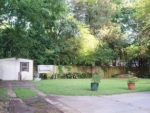 3313 Cloverdale Rd in Montgomery, AL - Building Photo - Building Photo