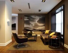 98 Christopher Columbus Dr in Jersey City, NJ - Building Photo - Building Photo