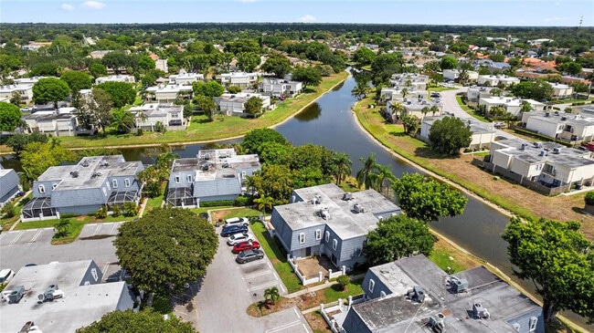 12028 Basin St N in Wellington, FL - Building Photo - Building Photo