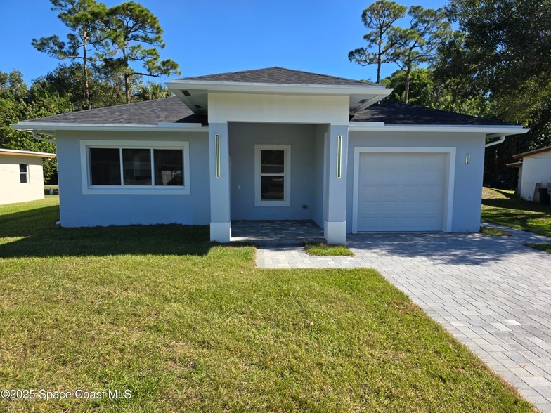 2166 79th Ave, Unit AUCPRX in Vero Beach, FL - Building Photo