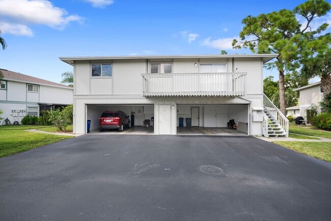 3291 Prince Edward Island Cir