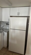 8585 NW 6th Ln, Unit 110 in Miami, FL - Foto de edificio - Building Photo