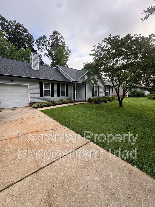 706 Princess Rd in Greensboro, NC - Building Photo - Building Photo