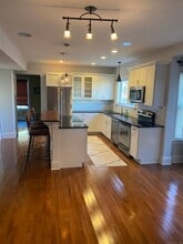 103 W Broad St, Unit 05-309 in Stonington, CT - Foto de edificio - Building Photo