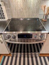 29 Cameron Ave, Unit 1 in Cambridge, MA - Building Photo - Building Photo