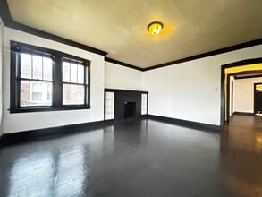 8519 S Paulina St in Chicago, IL - Building Photo - Building Photo