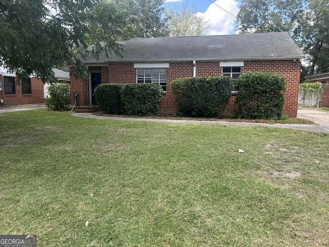 property at 1970 Vining Cir