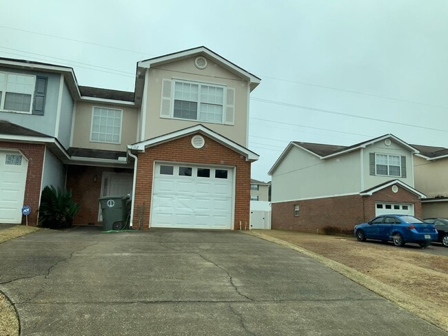 property at 112 N Spring View Dr