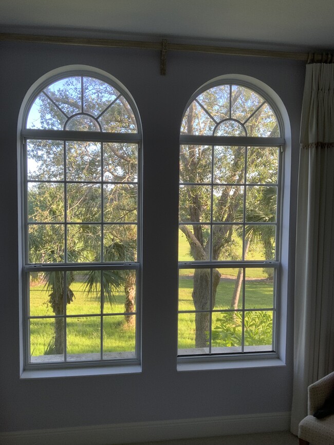 property at 9142 Cherry Oaks Ln