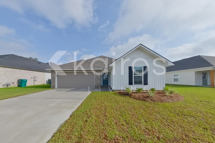 13721 Pinyon Dr in Denham Springs, LA - Building Photo