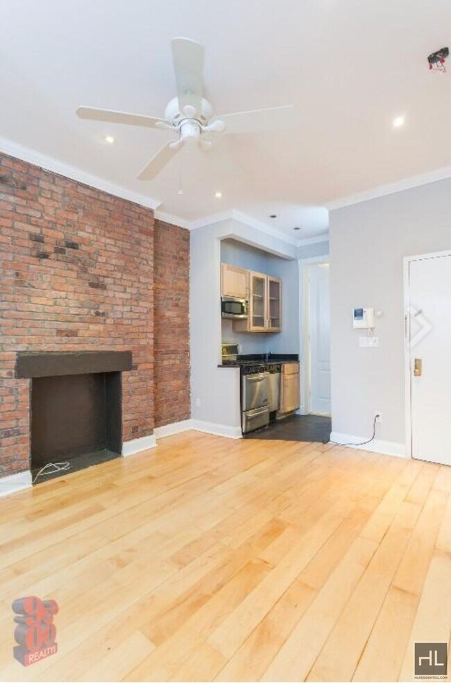 42 Avenue B