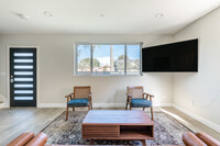 1458 W 37th Pl, Unit Private room in 15B15B - 6