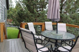 3107 NE Nathan Dr in Bend, OR - Building Photo - Building Photo