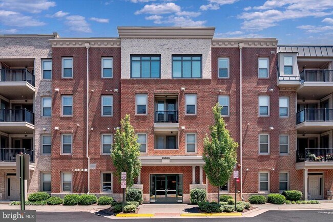 property at 23630 Havelock Walk Ter