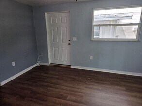 5206 7th St in Zephyrhills, FL - Building Photo - Building Photo