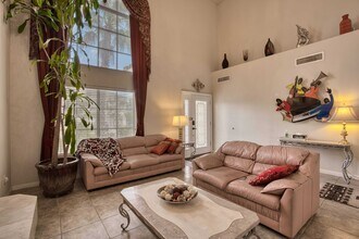 7889 Spindrift Cove St in Las Vegas, NV - Building Photo - Building Photo