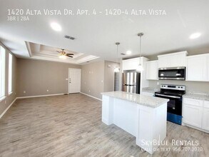 1420 Alta Vista Dr in Progreso Lakes, TX - Building Photo - Building Photo