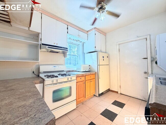 46 Park Vale Ave, Unit 3 in Boston, MA - Building Photo - Building Photo