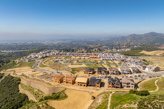 Deerlake Ranch - Horizon in Chatsworth, CA - Foto de edificio - Building Photo