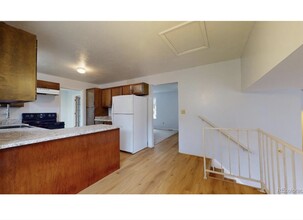 3008 S Mobile Way in Aurora, CO - Building Photo - Building Photo