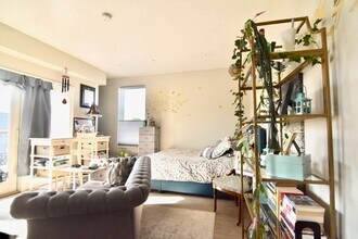 120 Savin Hill Ave in Boston, MA - Building Photo - Building Photo