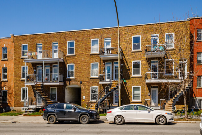 3383 Lacombe Av in Montréal, QC - Building Photo - Building Photo