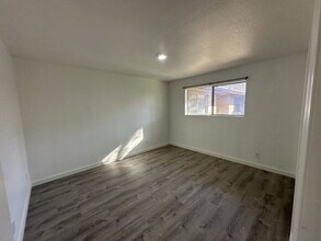 2725 S Rural Rd in Tempe, AZ - Building Photo - Building Photo