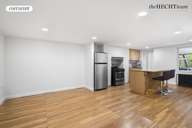 150 DeKalb Ave