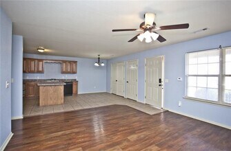 3014 S B St in Rogers, AR - Building Photo - Building Photo