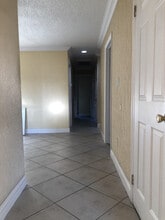 7701 Rotherton Way in Sacramento, CA - Building Photo - Building Photo