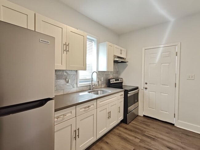 property at 542 E Indiana Ave
